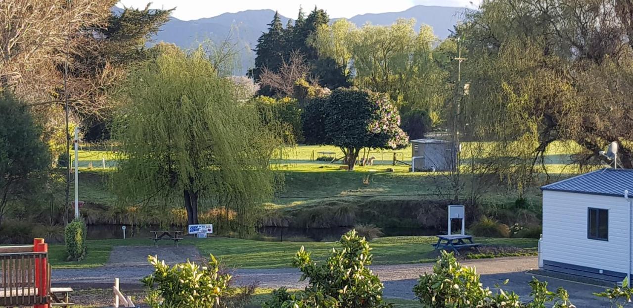 Spring Creek Holiday Park Blenheim Exterior photo